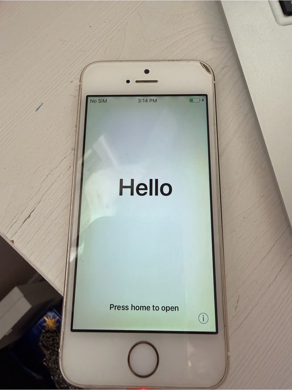 Apple iPhone 6s (Model A1533) – 64GB– Well Maintained Clean Device